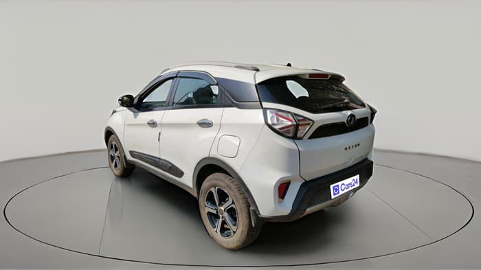 2022 Tata NEXON XZ PLUS PETROL, Petrol, Manual, 15,612 km, exterior