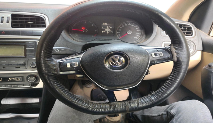 2014 Volkswagen Polo HIGHLINE1.5L, Diesel, Manual, 89,303 km, interior