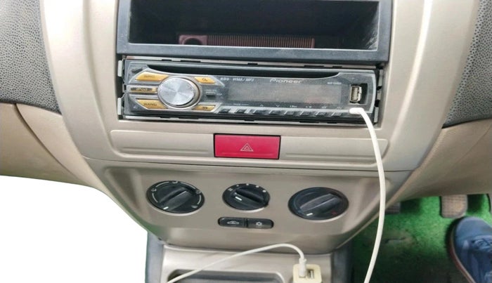 2011 Tata Indica Vista LS TDI, Diesel, Manual, 2,13,038 km, interior