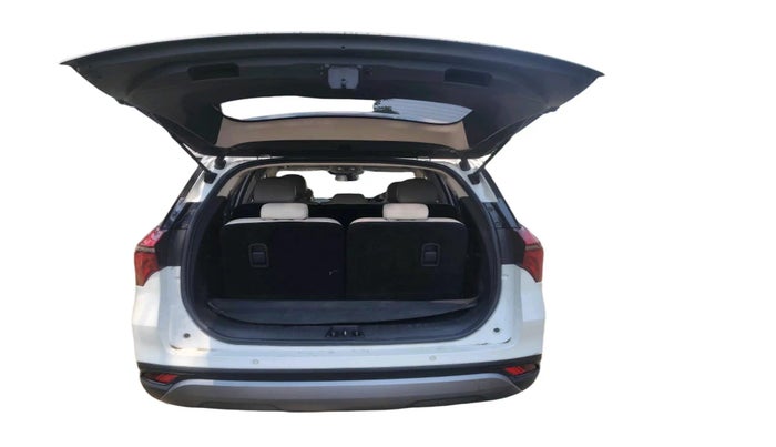 2023 Mahindra XUV700 AX 7 LUXURY D MT 7 STR, Diesel, Manual, 46,609 km, exterior