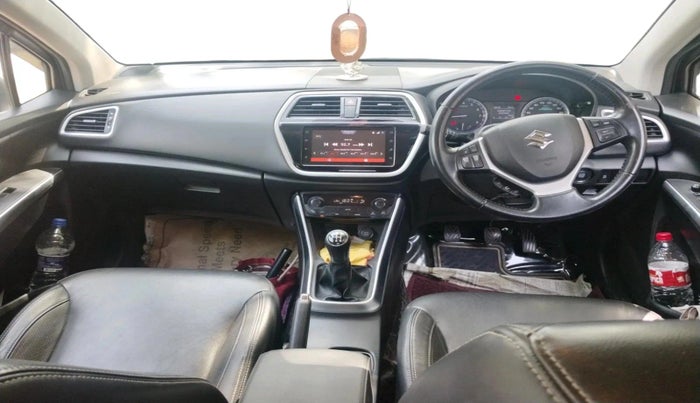 2020 Maruti S Cross ALPHA 1.5, Petrol, Manual, 69,394 km, interior