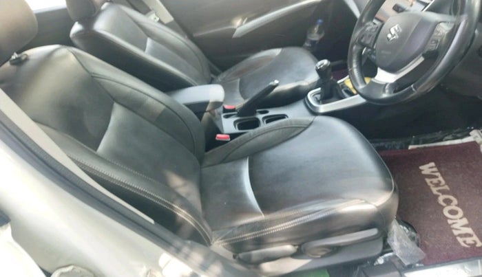 2020 Maruti S Cross ALPHA 1.5, Petrol, Manual, 69,394 km, interior