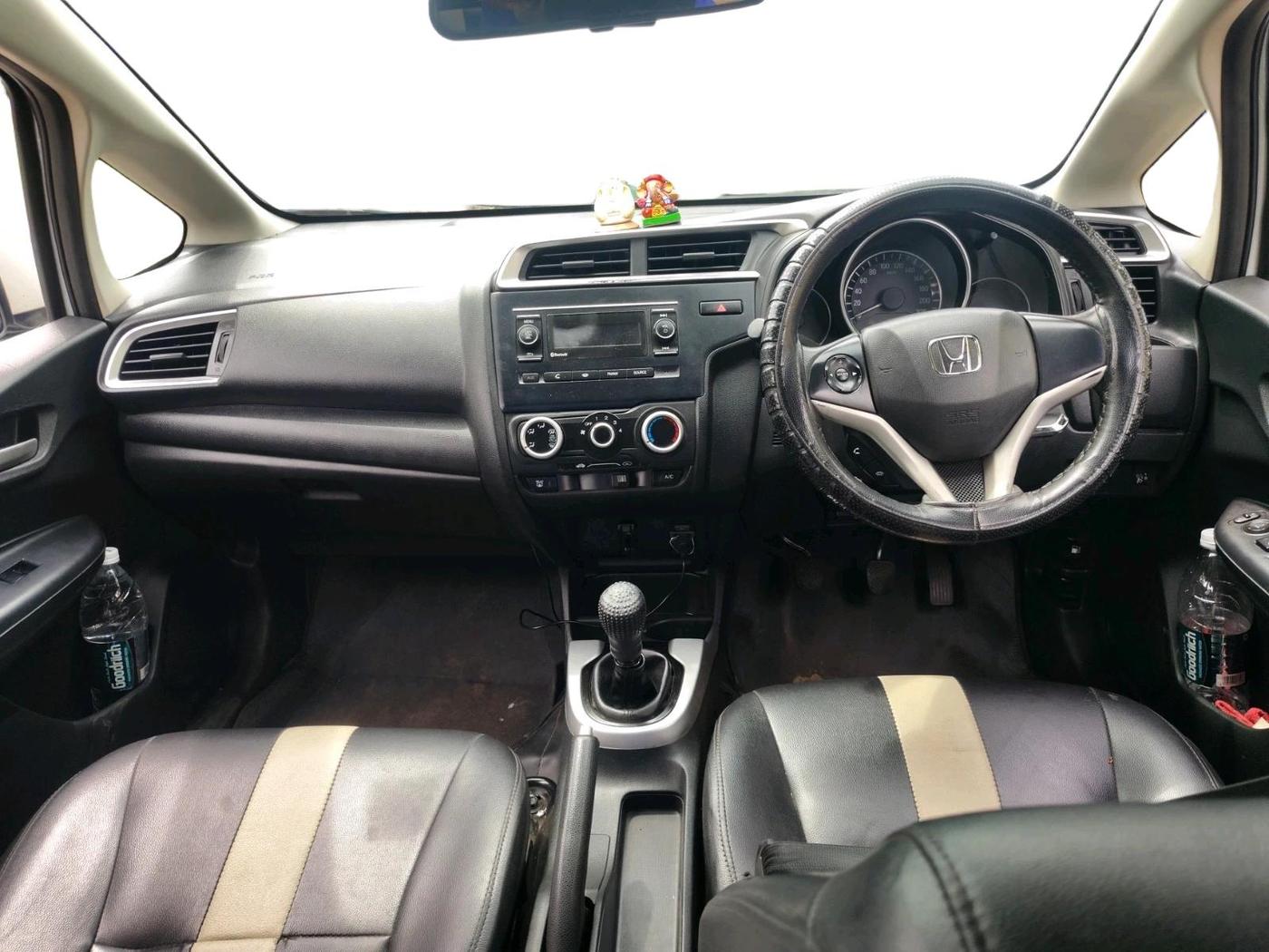 2017 Honda WR-V 1.5L I-DTEC S MT, Diesel, Manual, 1,25,756 km, interior