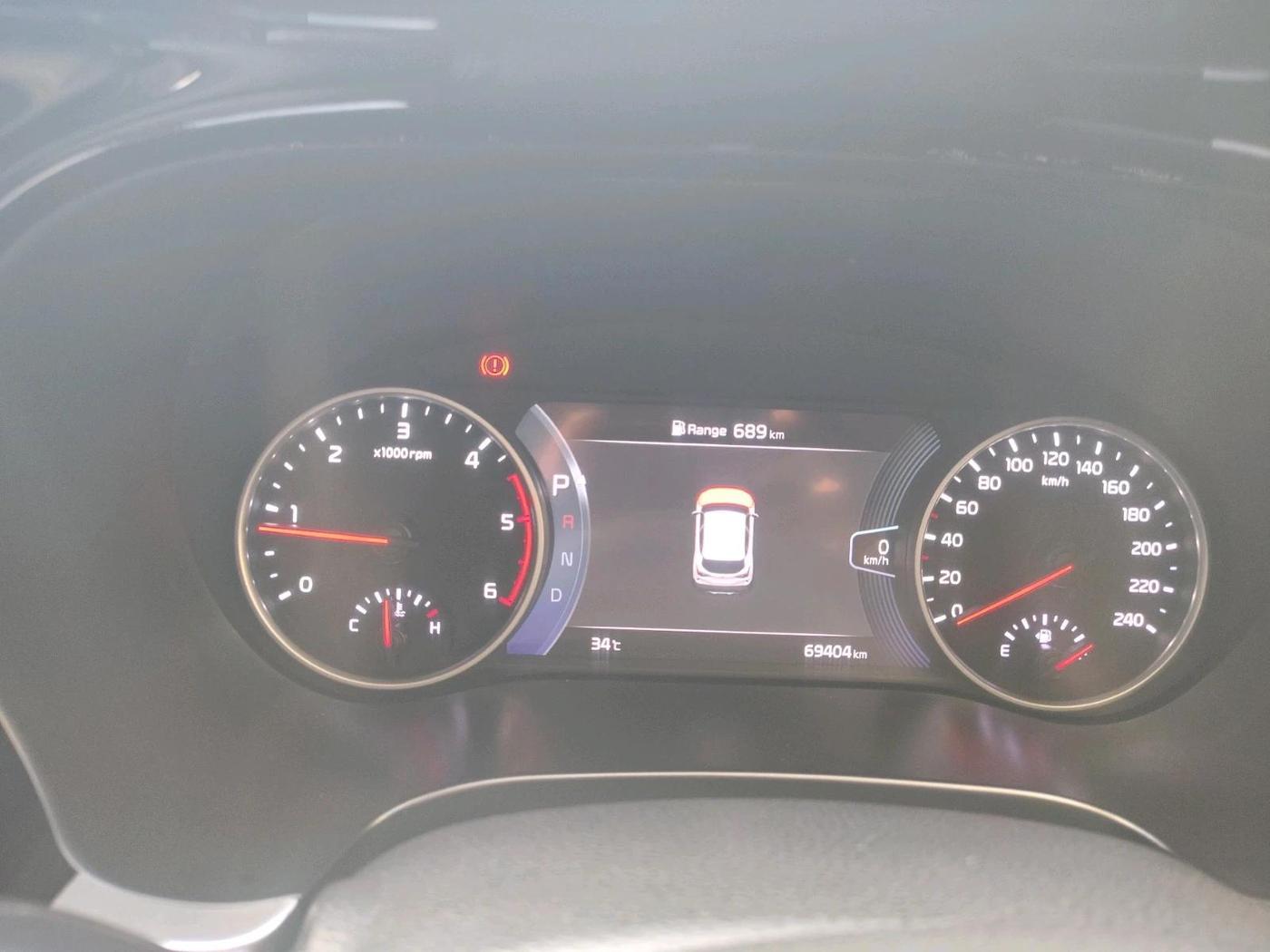 2021 KIA SELTOS GTX PLUS AT 1.5 DIESEL, Diesel, Automatic, 69,404 km, interior