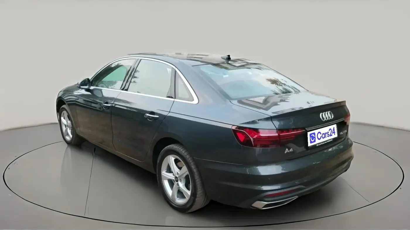 2024 Audi A4 40 TFSI Premium, Petrol, Automatic, 12,715 km, exterior