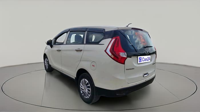 2018 Mahindra MARAZZO M4 8 STR, Diesel, Manual, 77,963 km, exterior