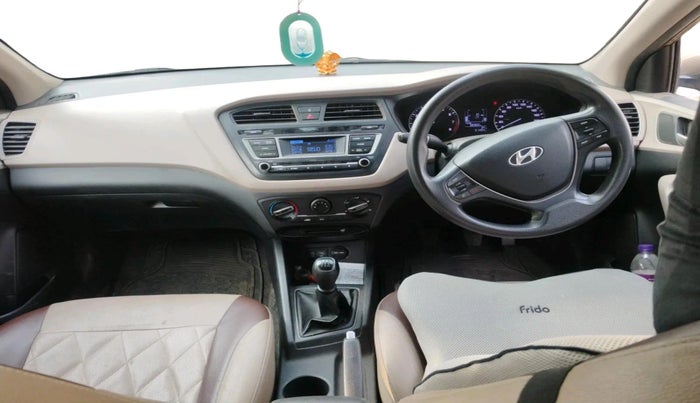 2014 Hyundai i20 MAGNA 1.2, Petrol, Manual, 91,545 km, interior