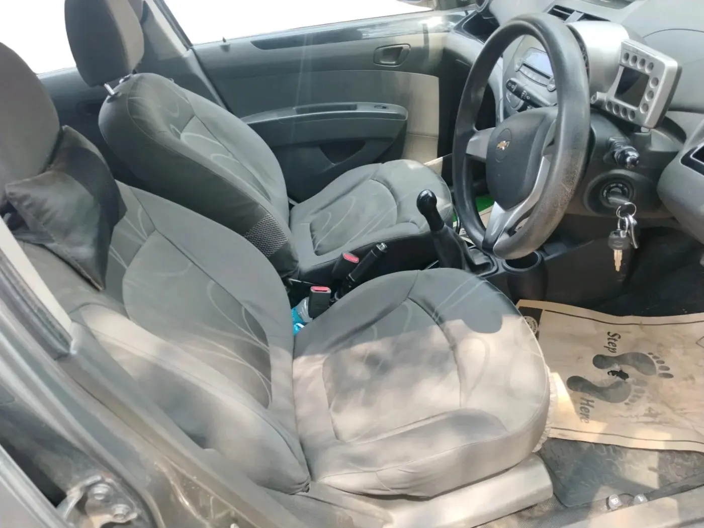 2011 Chevrolet Beat LT DIESEL, Diesel, Manual, 1,21,208 km, interior