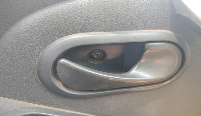 2014 Renault Duster 85 PS RXL DIESEL, Diesel, Manual, 1,72,849 km, interior