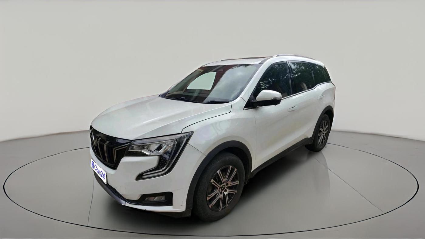2022 Mahindra XUV700 AX 7 LUXURY D AT 7 STR, Diesel, Automatic, 64,539 km, exterior