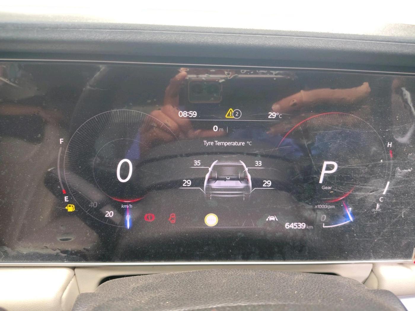 2022 Mahindra XUV700 AX 7 LUXURY D AT 7 STR, Diesel, Automatic, 64,539 km, interior