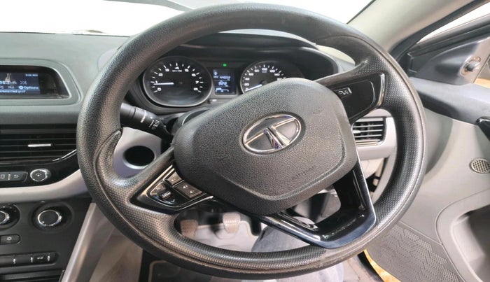 2018 Tata NEXON XM PETROL, Petrol, Manual, 44,558 km, interior