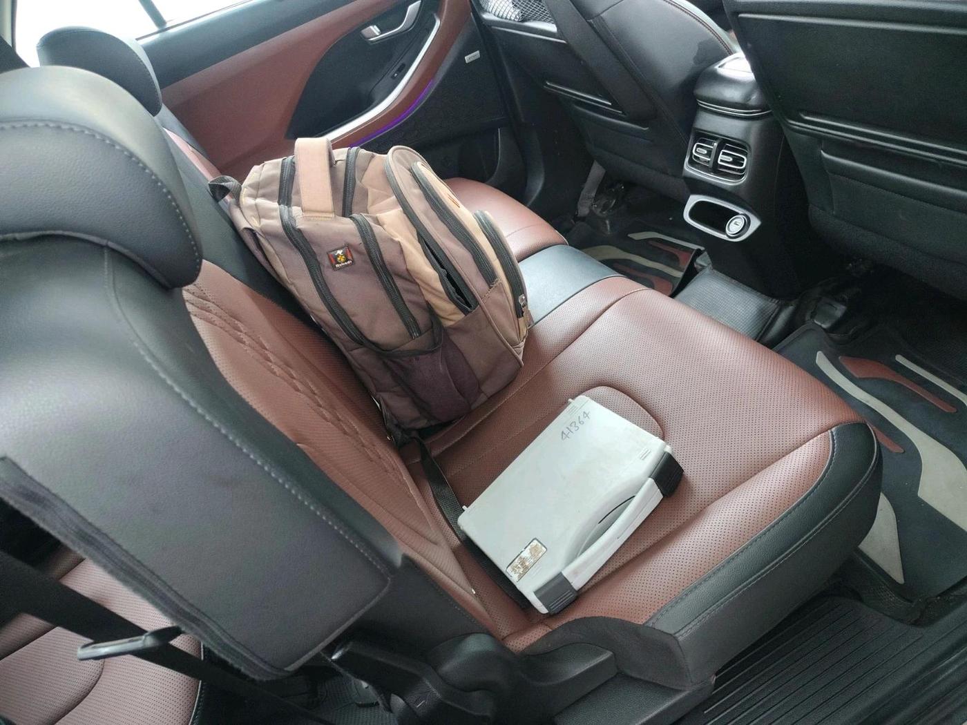 2023 Hyundai ALCAZAR PLATINUM 1.5 MT 7STR, Diesel, Manual, 36,795 km, interior