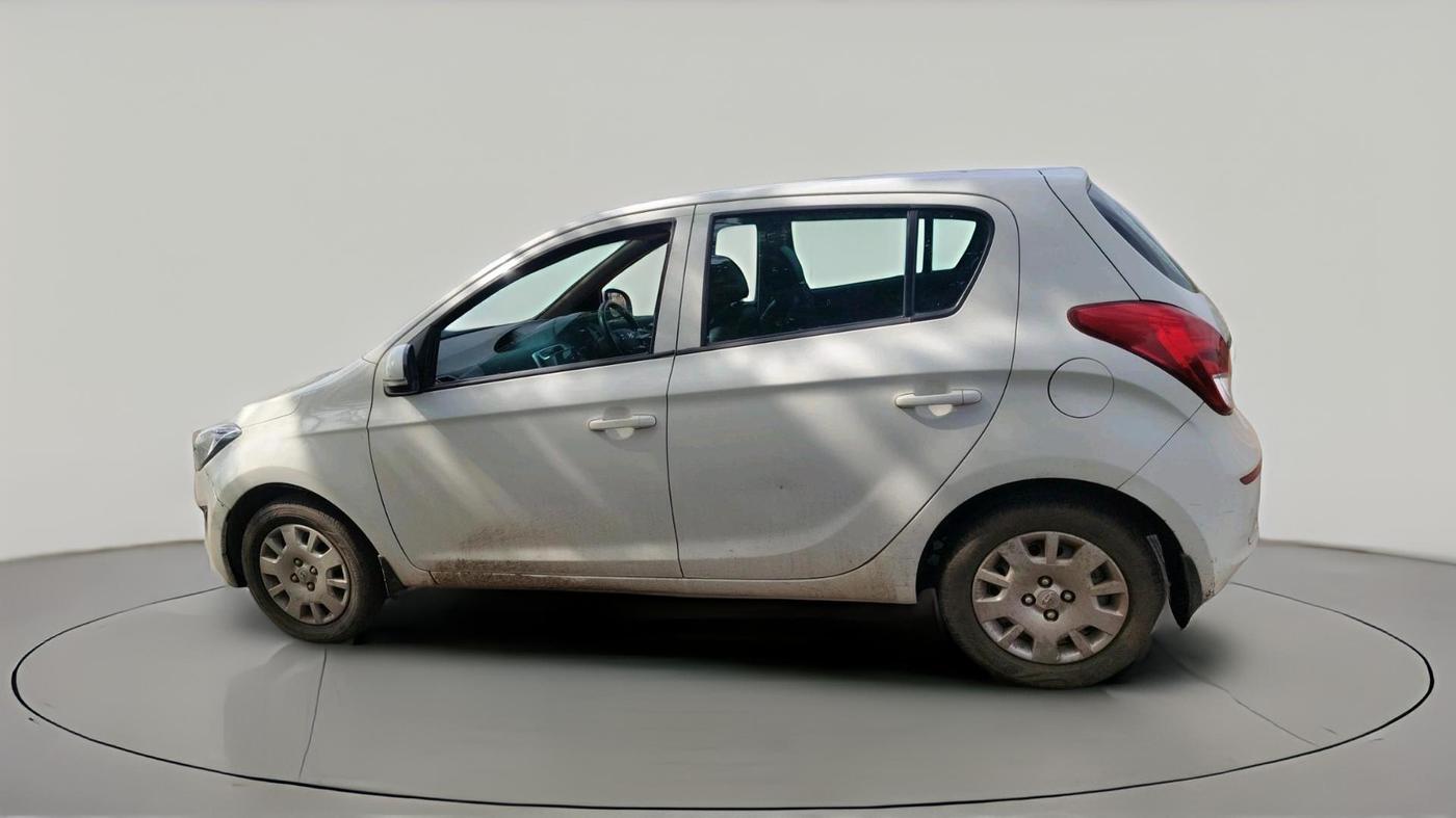 2013 Hyundai i20 MAGNA (O) 1.2, CNG, Manual, 1,26,809 km, exterior
