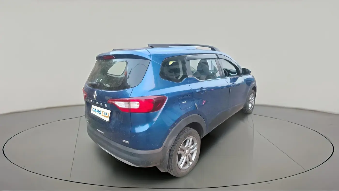 2020 Renault TRIBER RXZ, Petrol, Manual, 56,089 km, exterior