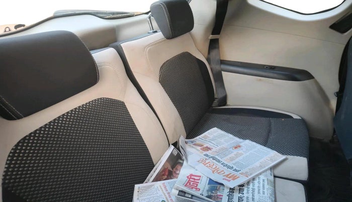 2020 Renault TRIBER RXZ, Petrol, Manual, 56,089 km, interior