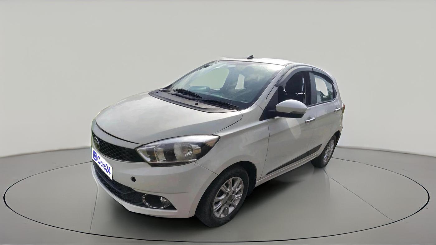 2017 Tata Tiago XZ PETROL, Petrol, Manual, 42,781 km, exterior