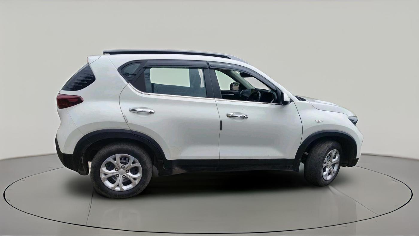 2021 KIA SONET HTE 1.5, Diesel, Manual, 1,40,992 km, exterior