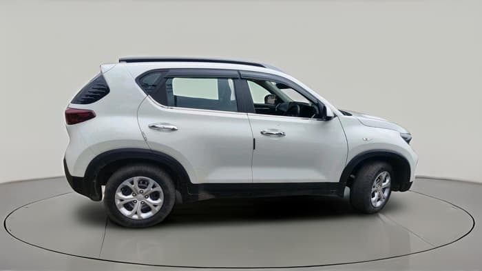 2021 KIA SONET HTE 1.5, Diesel, Manual, 1,40,992 km, exterior