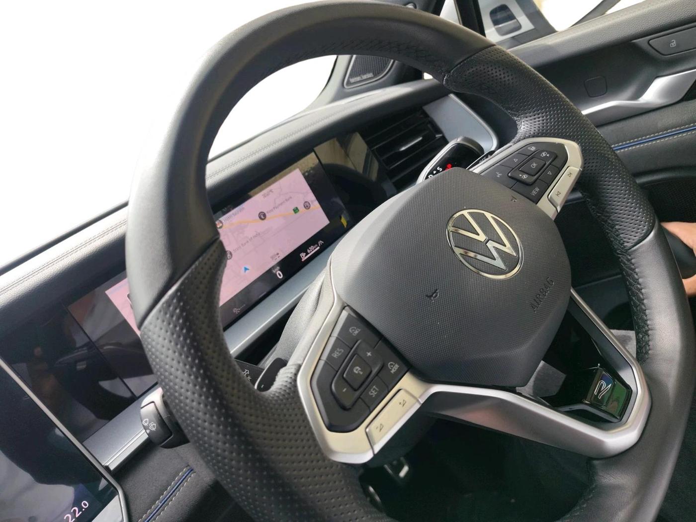 2026 Volkswagen Tayron R-Line 2.0 TSI Petrol Automatic, Petrol, Automatic, 6,089 km, interior