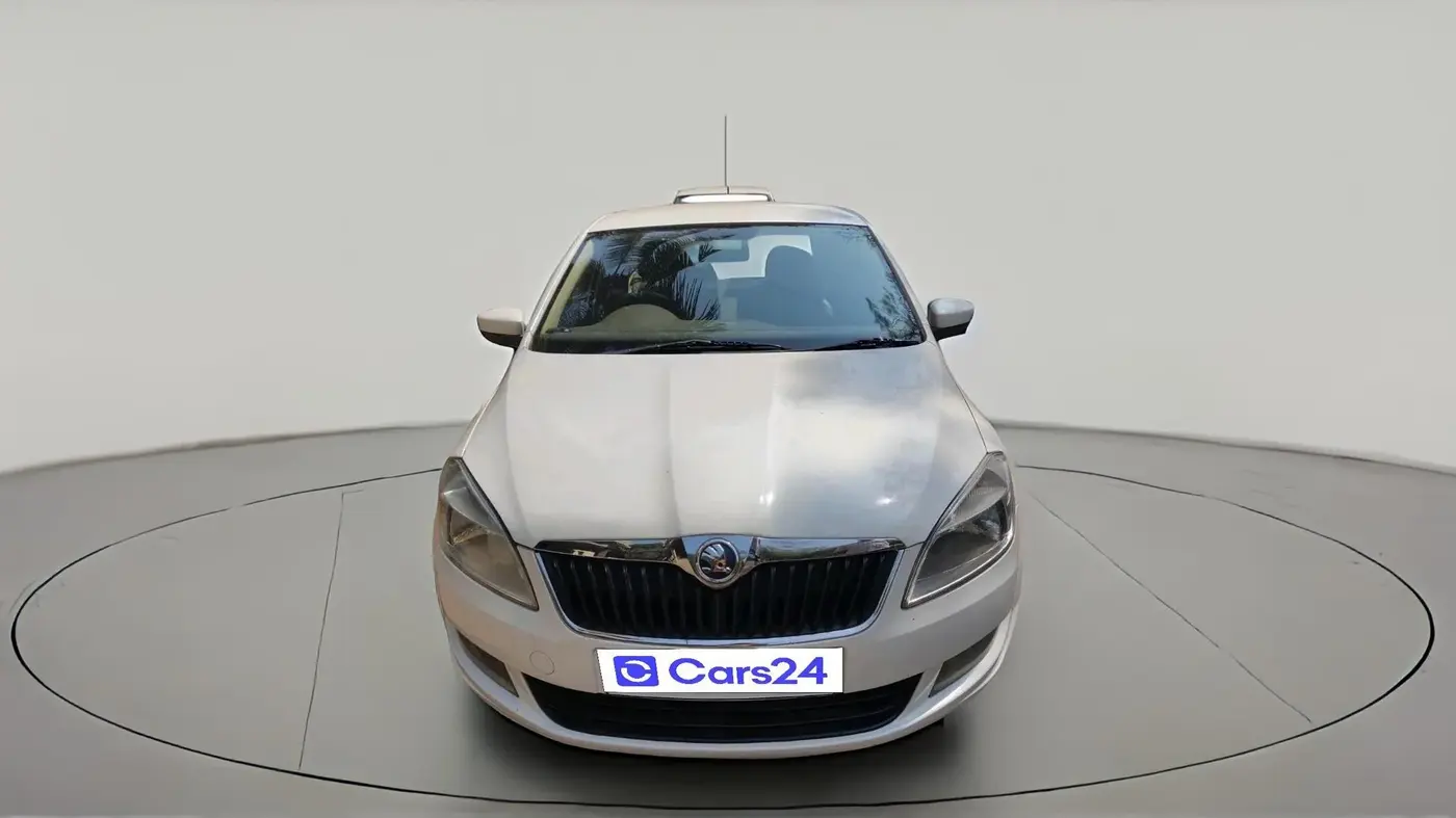 2015 Skoda Rapid AMBITION 1.5 TDI, Diesel, Manual, 1,67,211 km, exterior