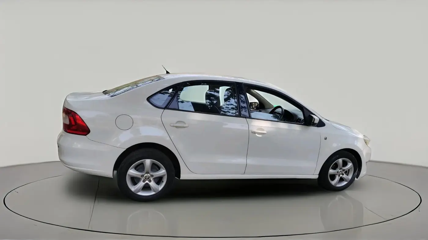 2015 Skoda Rapid AMBITION 1.5 TDI, Diesel, Manual, 1,67,211 km, exterior
