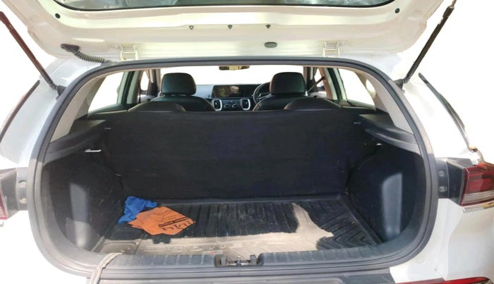 2020 KIA SONET HTE 1.2, Petrol, Manual, 40,571 km, exterior