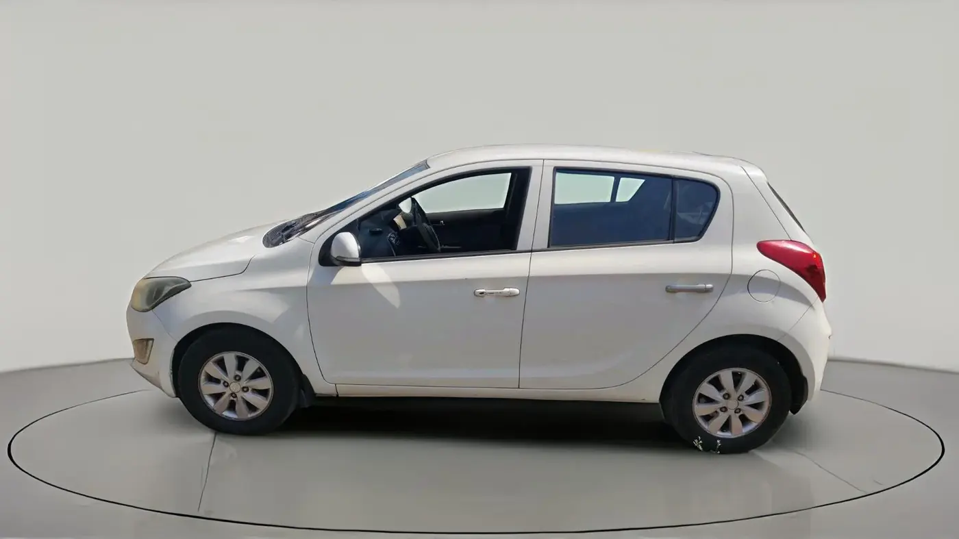 2013 Hyundai i20 SPORTZ 1.4 CRDI, Diesel, Manual, 85,651 km, exterior