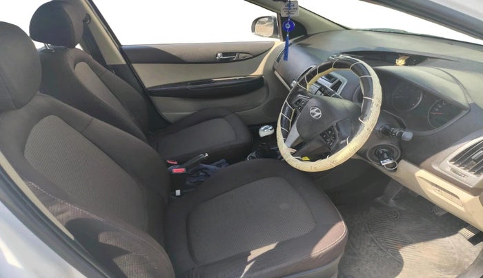 2013 Hyundai i20 SPORTZ 1.4 CRDI, Diesel, Manual, 85,651 km, interior