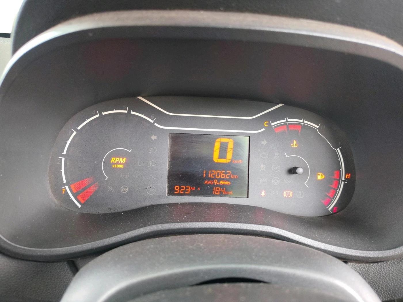 2021 Renault Kwid RXL, Petrol, Manual, 1,12,062 km, interior