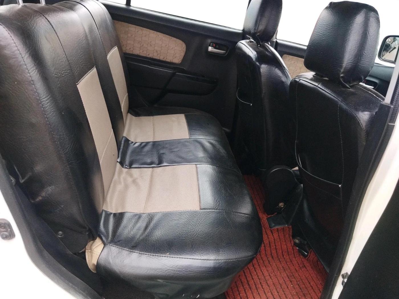 2018 Maruti Wagon R 1.0 VXI, Petrol, Manual, 1,81,909 km, interior
