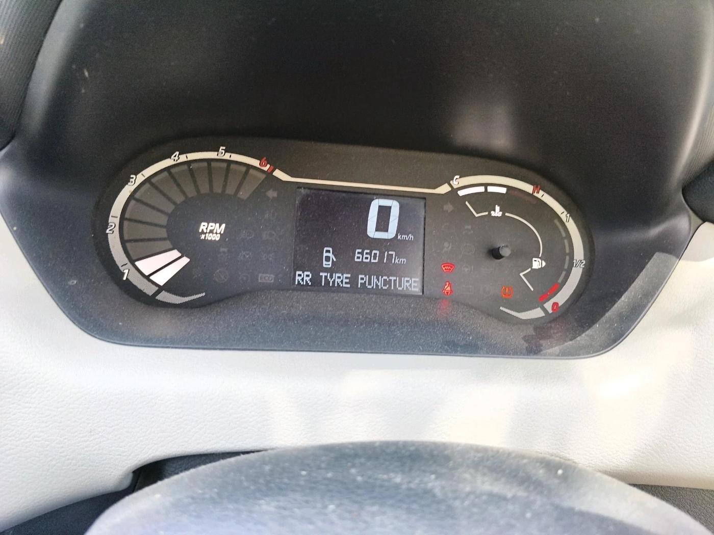 2023 Nissan MAGNITE Magnite Geza Edition, Petrol, Manual, 68,000 km, interior