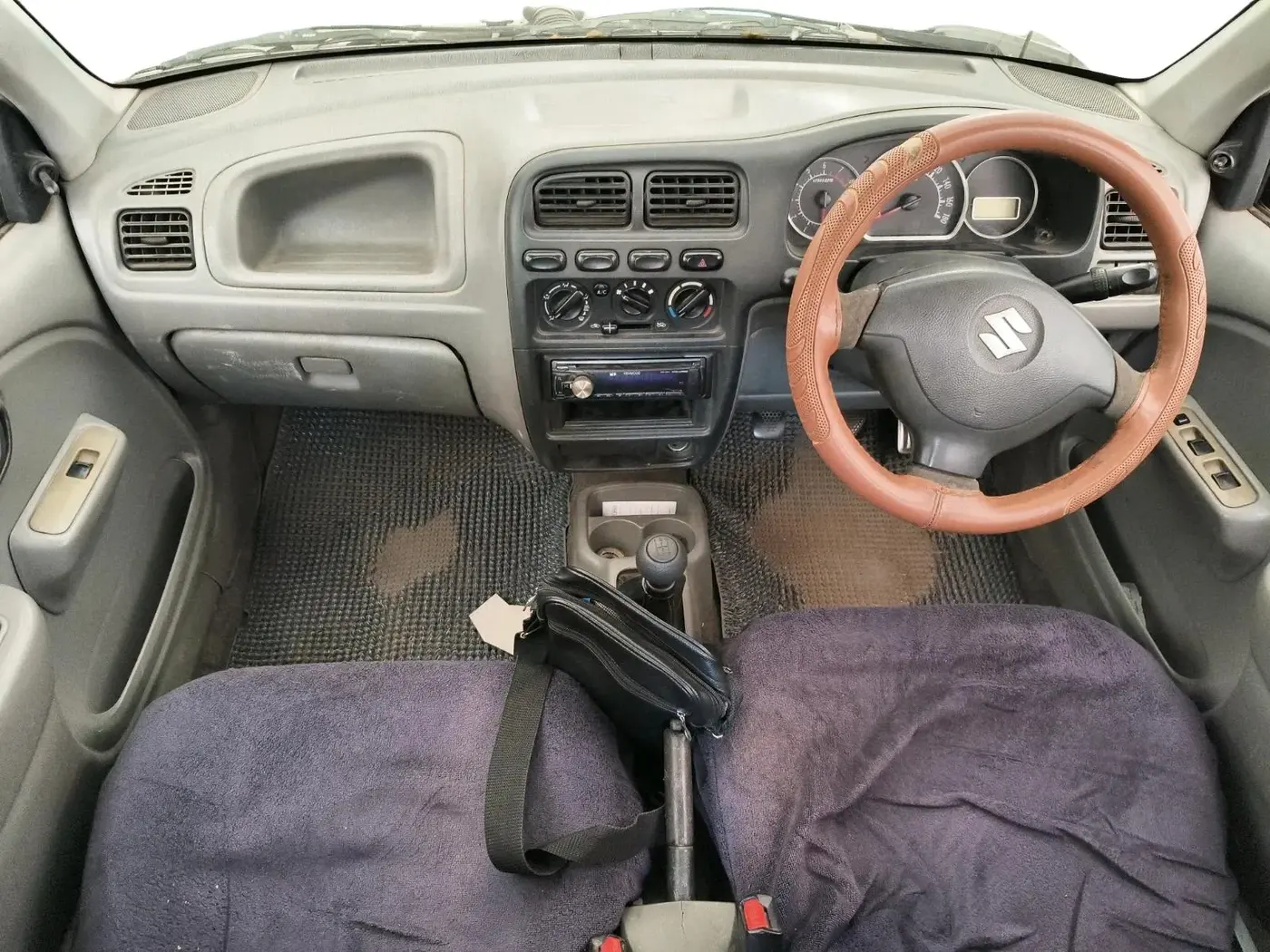 2014 Maruti Alto K10 VXI, Petrol, Manual, 1,39,894 km, interior