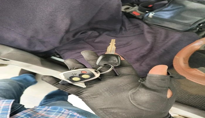 2014 Maruti Alto K10 VXI, Petrol, Manual, 1,39,894 km, interior