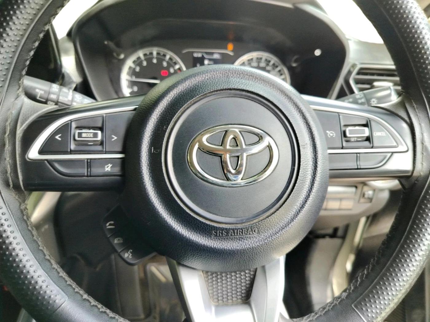 2022 Toyota URBAN CRUISER HYRYDER G NEO DRIVE, Petrol, Manual, 88,796 km, interior