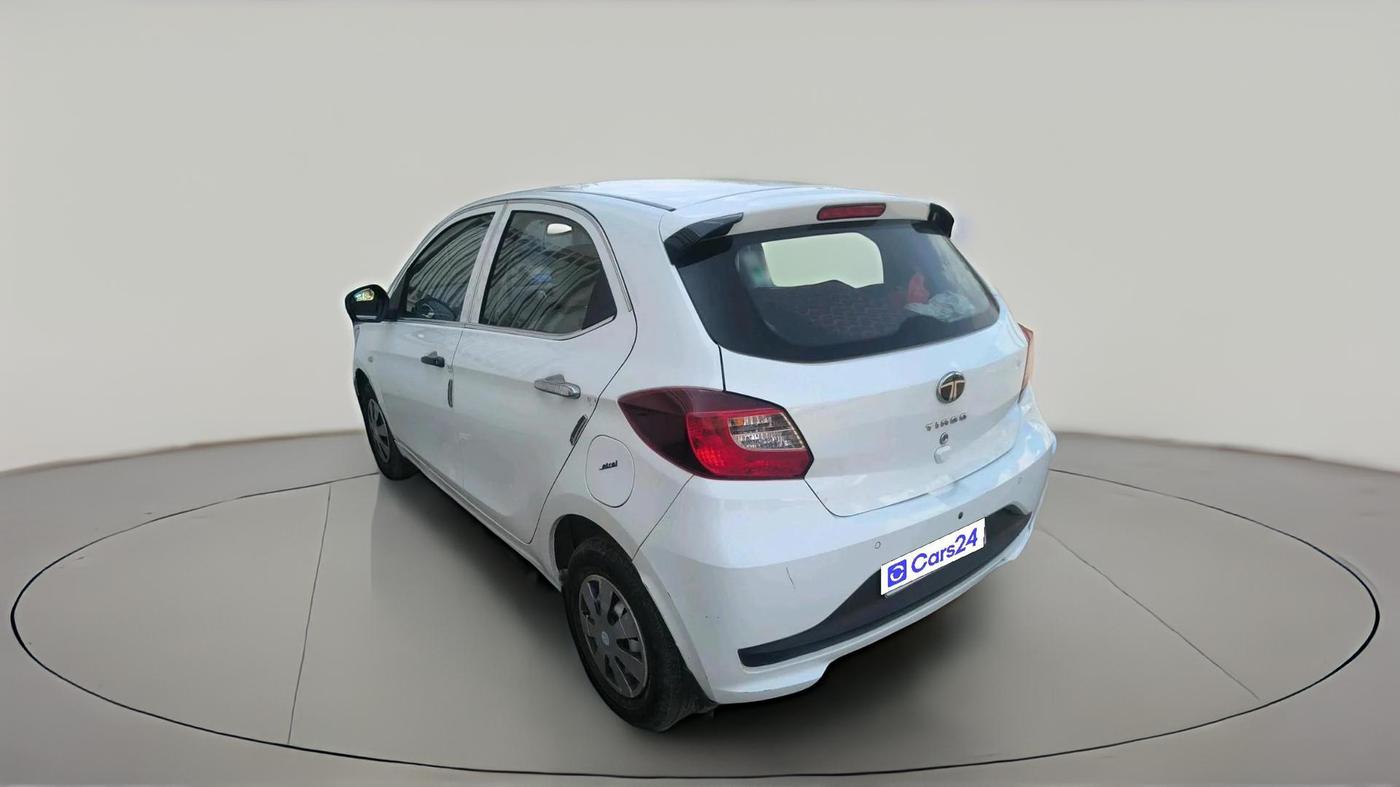 2024 Tata Tiago XE PETROL, Petrol, Manual, 33,573 km, exterior