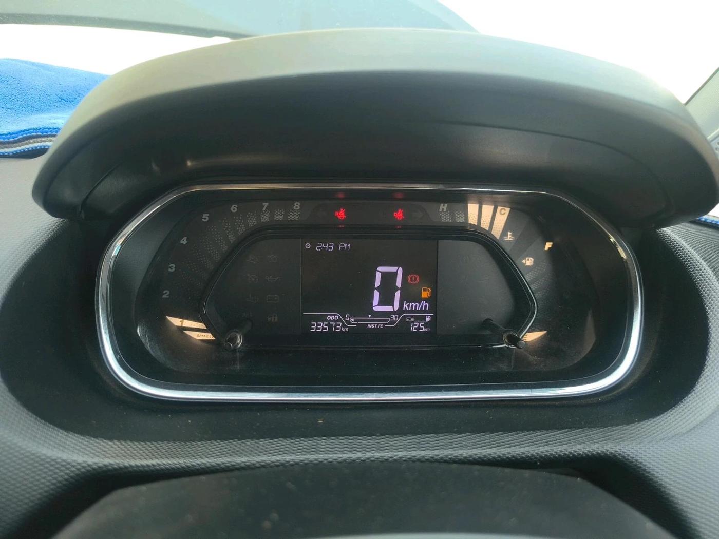 2024 Tata Tiago XE PETROL, Petrol, Manual, 33,573 km, interior