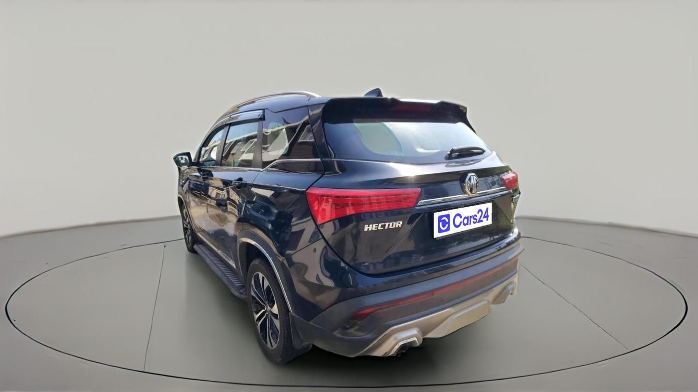 2022 MG HECTOR SMART HYBRID 1.5 PETROL, Petrol, Manual, 35,931 km, exterior