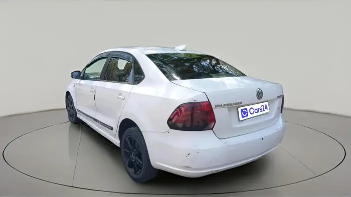 2011 Volkswagen Vento HIGHLINE DIESEL 1.6, Diesel, Manual, 1,01,156 km, exterior