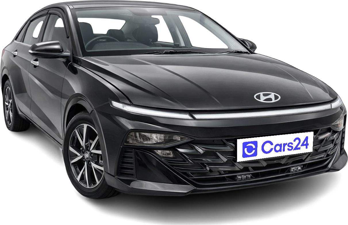 2023 Hyundai Verna - Sedan - Petrol - Manual - ₹9.74 lakh