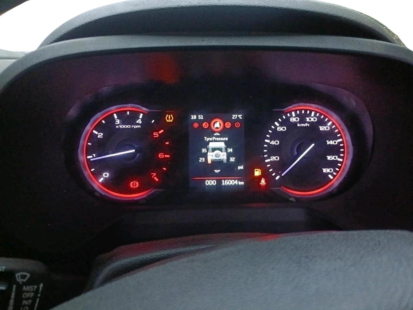 2026 Mahindra Thar LXT Diesel MT RWD, Diesel, Manual, 16,004 km, interior