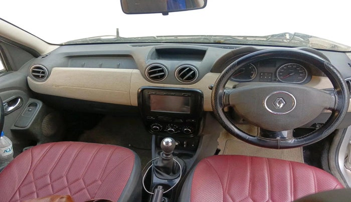 2013 Renault Duster 110 PS RXZ DIESEL, Diesel, Manual, 1,23,036 km, interior