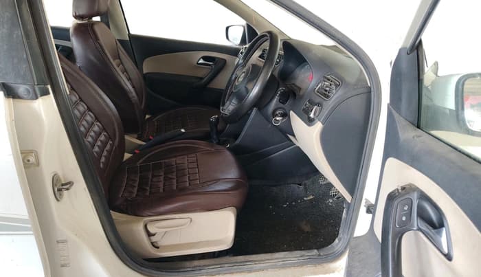 2012 Volkswagen Polo COMFORTLINE 1.2L PETROL, Petrol, Manual, 62,104 km, interior