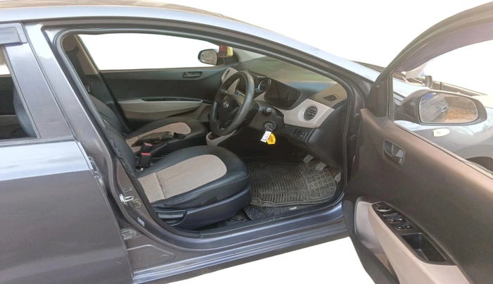2015 Hyundai Grand i10 MAGNA 1.2 KAPPA VTVT, Petrol, Manual, 55,639 km, interior