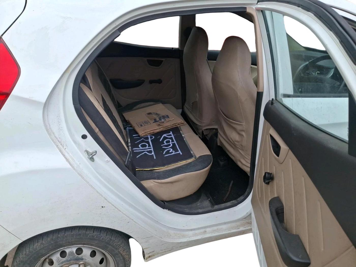 2018 Hyundai Eon ERA +, Petrol, Manual, 45,987 km, interior