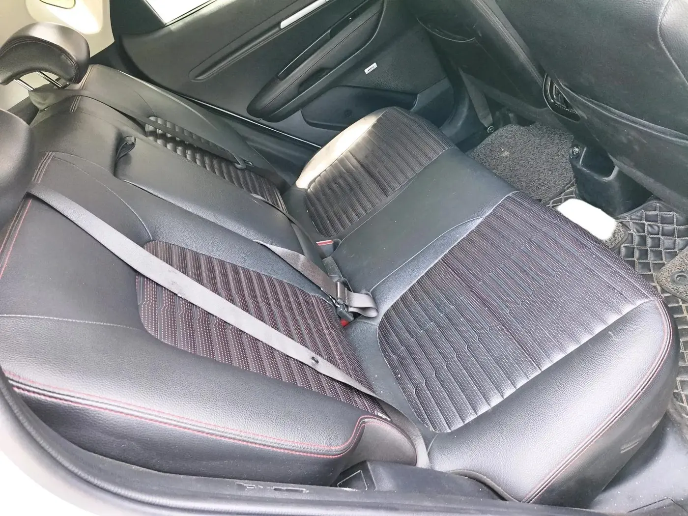 2022 KIA SONET GTX PLUS 1.0 IMT, Petrol, Manual, 93,213 km, interior