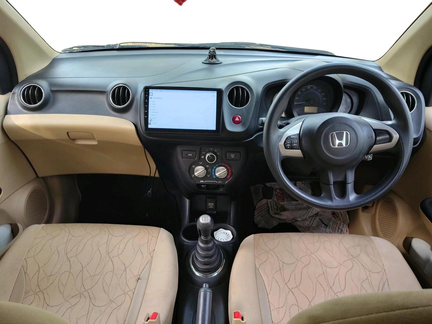 2016 Honda Brio S MT, Petrol, Manual, 40,429 km, interior