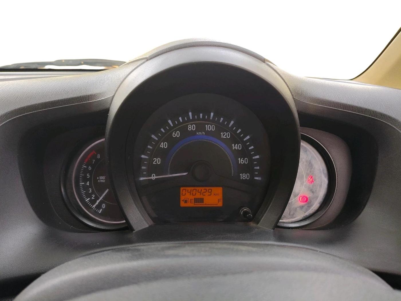 2016 Honda Brio S MT, Petrol, Manual, 40,429 km, interior