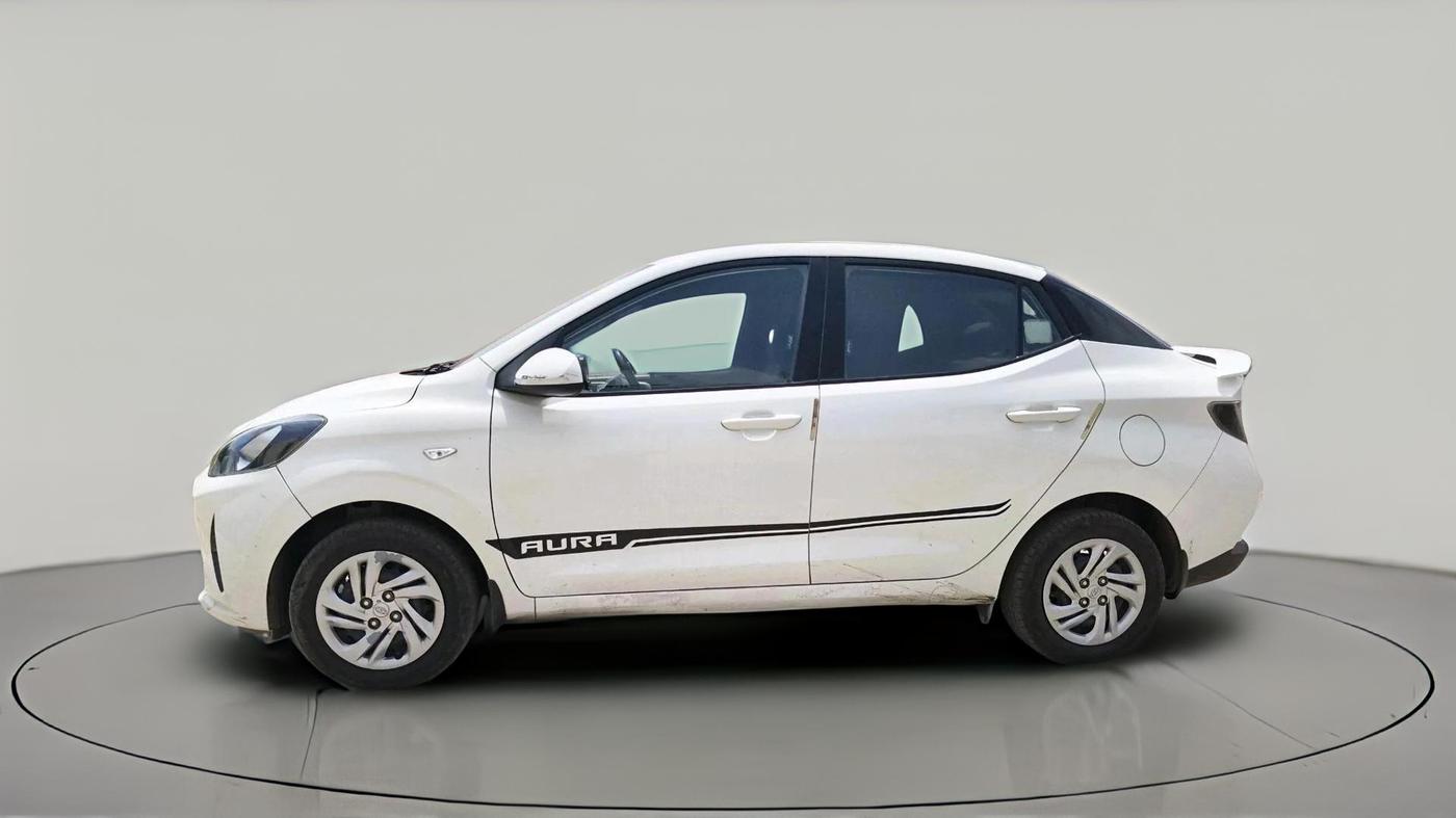 2022 Hyundai AURA S 1.2 CNG, CNG, Manual, 49,972 km, exterior