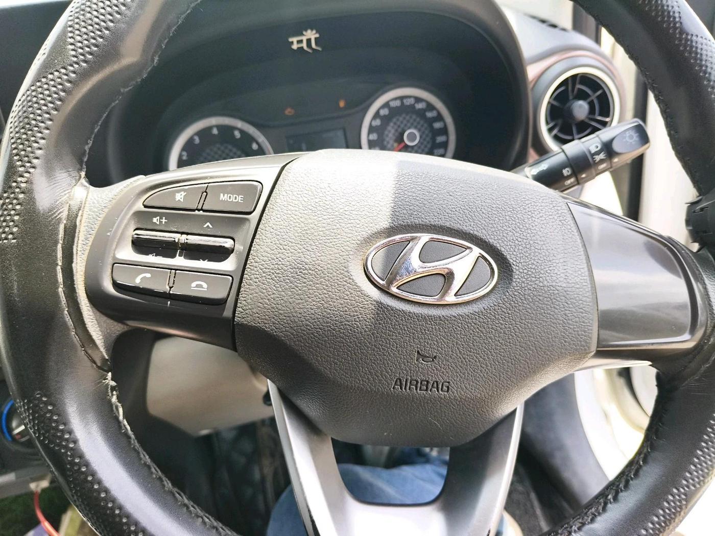 2022 Hyundai AURA S 1.2 CNG, CNG, Manual, 49,972 km, interior